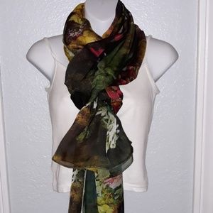 Scarf naturally Knotty